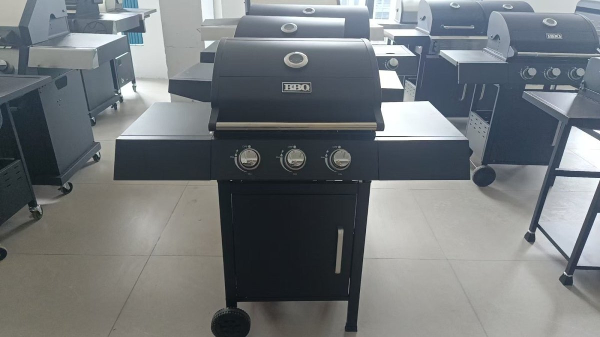 Barbecue à gaz 3 bruleurs - Terrasse modulable et cuisine extérieure | Guigan Design