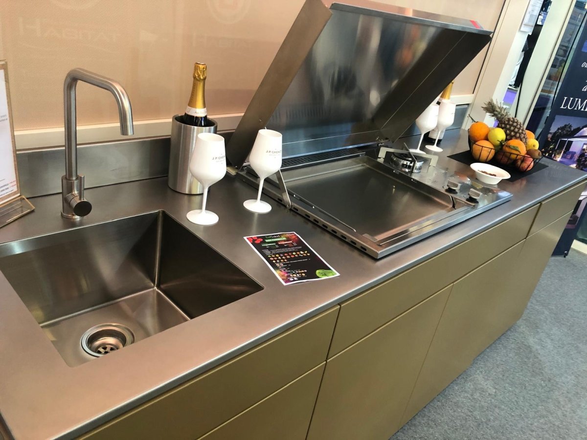 Cuisine extérieure premium en alu et PVC - Terrasse modulable et cuisine extérieure | Guigan Design