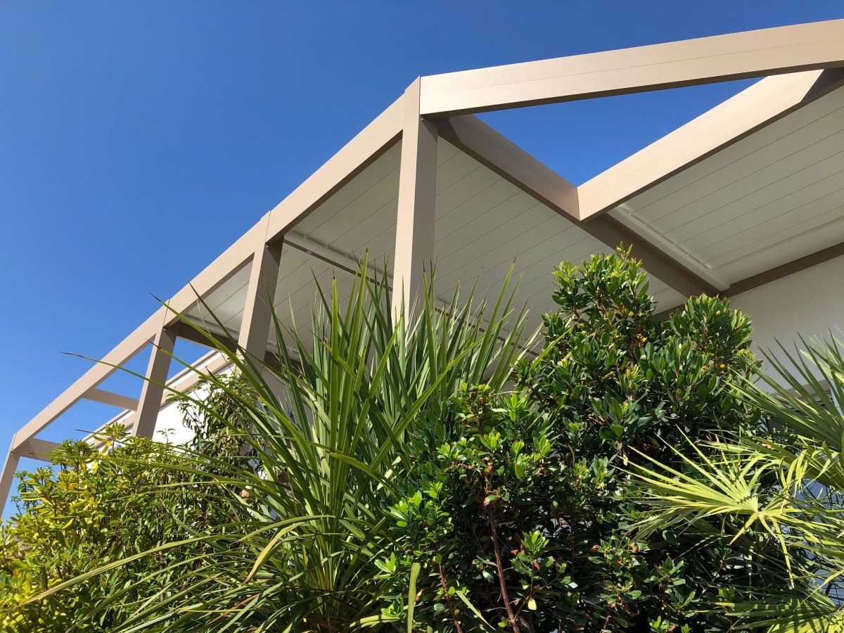 Pergola Bioclimatique - Terrasse modulable et cuisine extérieure | Guigan Design